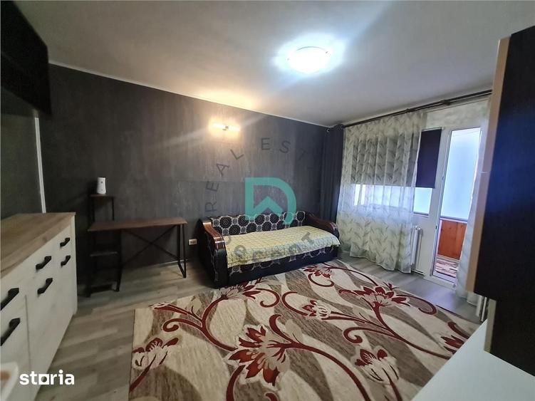 Garsonieră decomandată în Astra