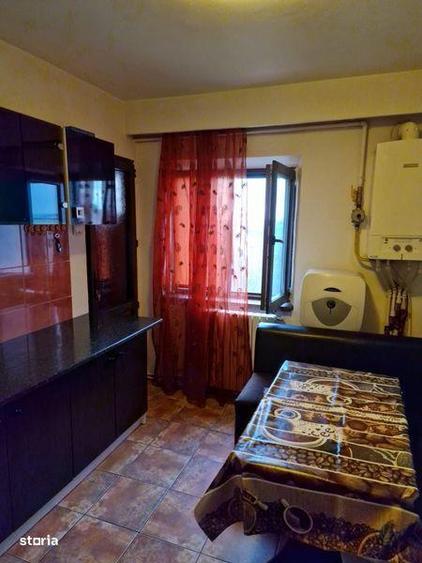 Apartament cu 2 camere, mobilat în Faleza Nord