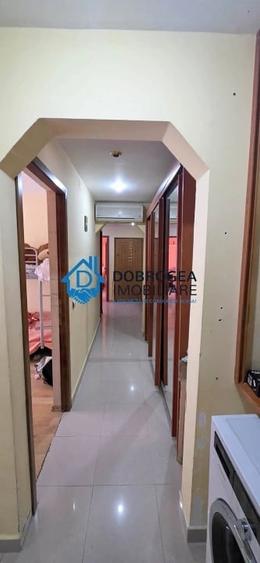 Apartament cu 3 camere decomandat în E3