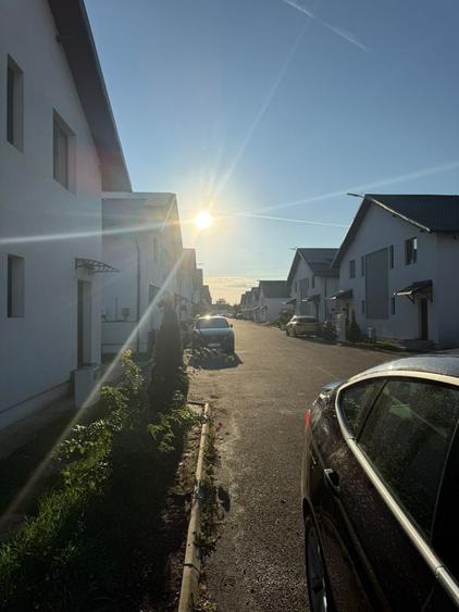 Casă cu 4 camere în Strejnicu