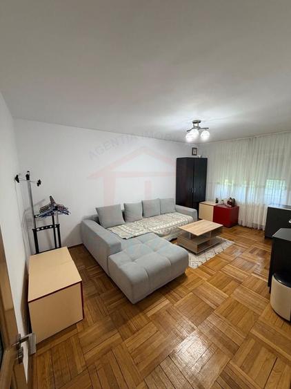 Apartament cu 2 camere decomandat în Mazepa 2
