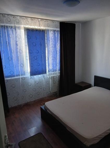 Apartament cu 2 camere semidecomandat în Grivița