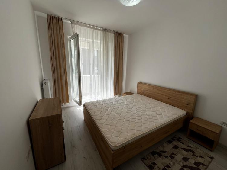 Apartament cu 2 camere decomandat în Militari