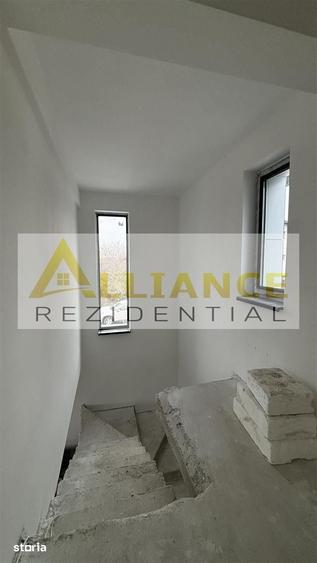 Casă cu 3 camere cu Teren 250 Mp în Central