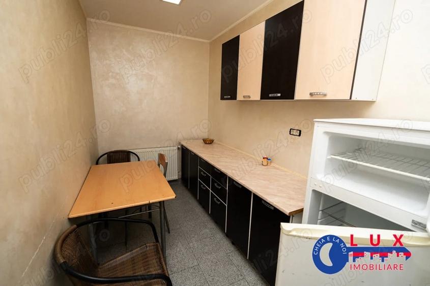 Apartament cu 2 camere decomandat în Vest
