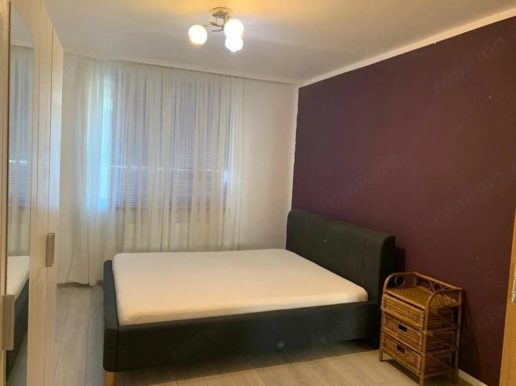 Apartament cu 3 camere decomandat în Dumbrăvița