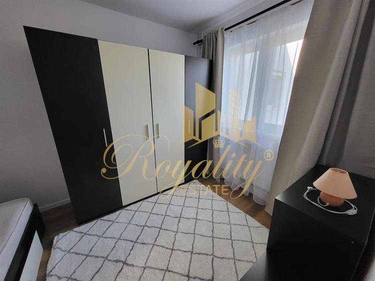 Apartament cu 2 camere nedecomandat, mobilat în Olimpia-Stadion