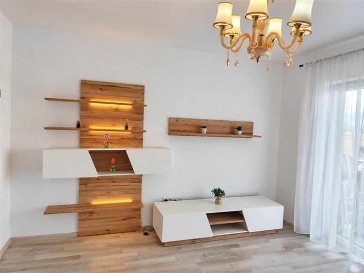 Apartament cu 2 camere decomandat, mobilat în Exterior Sud