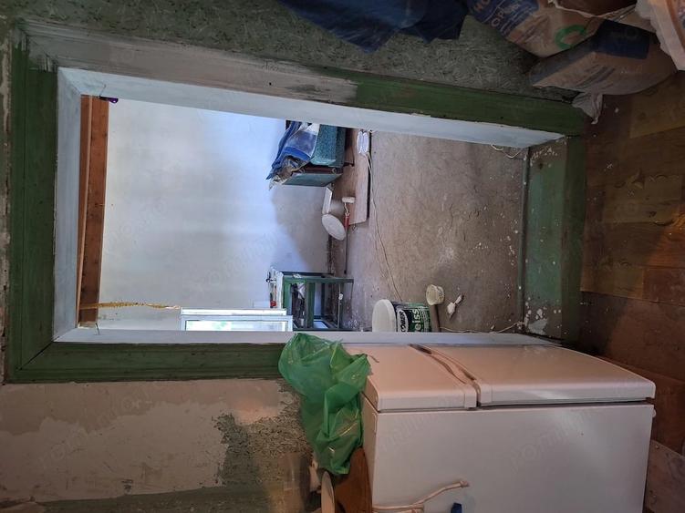 Casă cu 2 camere cu Teren 1471 Mp în Ciolănești