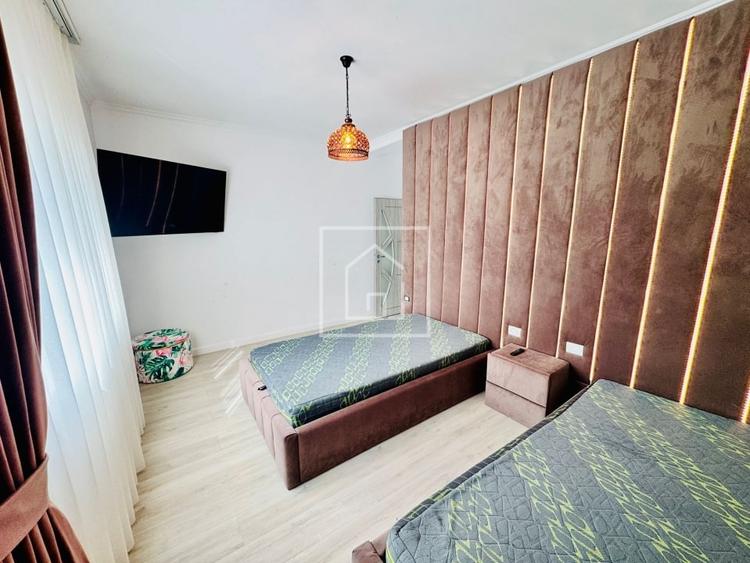 Apartament cu 4 camere decomandat, mobilat în Tineretului