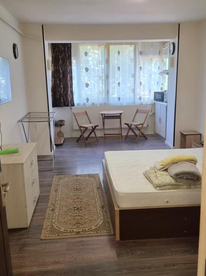 Garsonieră decomandată în Țiglina 2