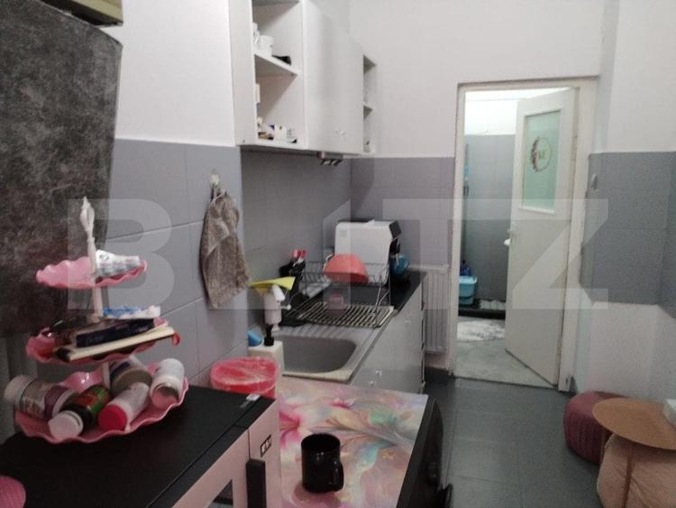 Spațiu comercial, de 320 mp, în Cloșca