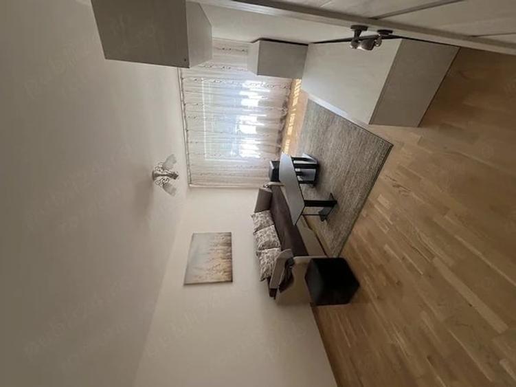 Vand apartament cu 3 camere renovat - 5