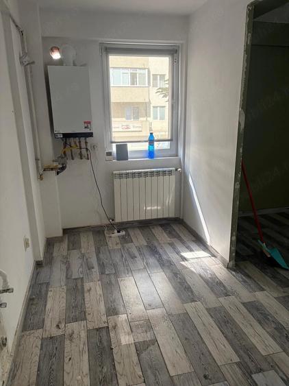 Spațiu comercial, de 46 mp, în Central