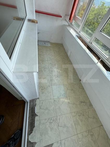 Apartament 2 camere, etaj intermediar, zona centrala, boxa, lift nou - 9