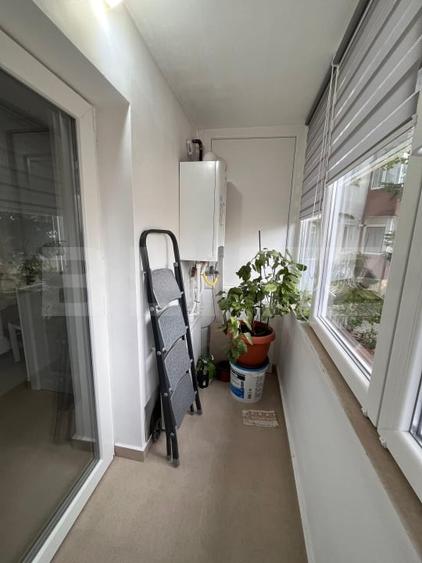 Apartament cu 3 camere decomandat, mobilat în Central