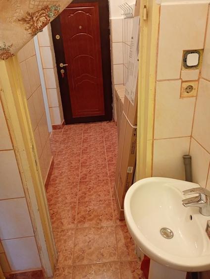 Garsonieră semidecomandată în Sârbi