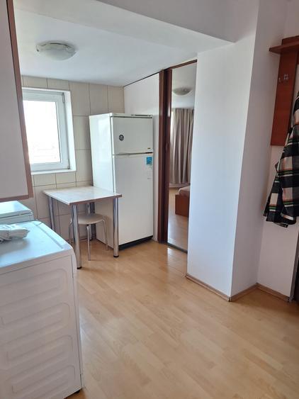 Apartament cu 2 camere decomandat în Brâncoveanu