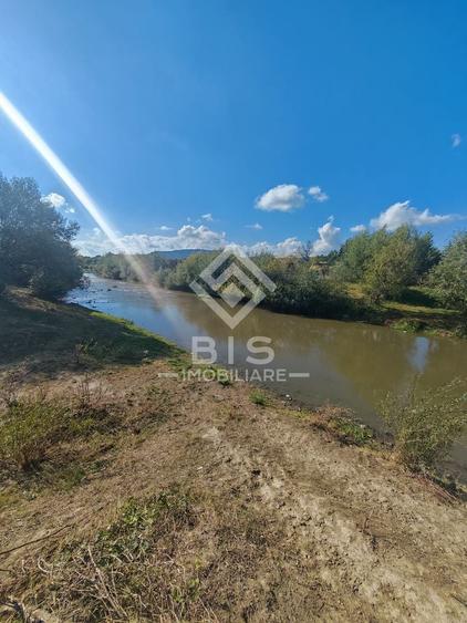 Teren agricol extravilan de 12600 mp, în Unirea