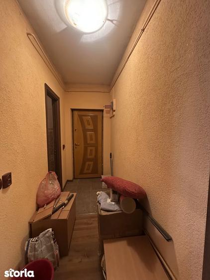 Apartament cu 2 camere decomandat în Sud