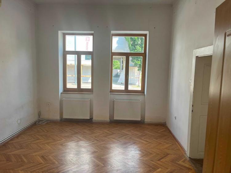 Spațiu comercial, de 150 mp, în Ultracentral