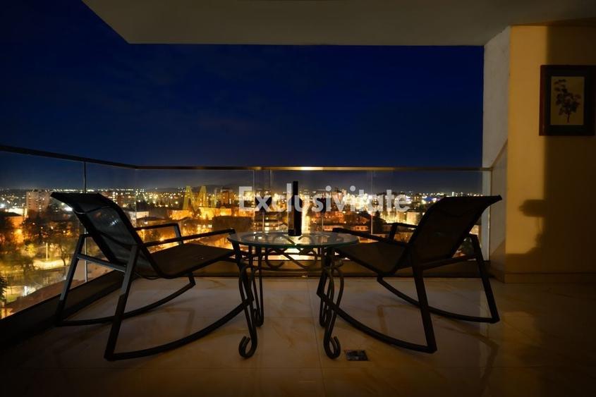 Apartament cu 3 camere decomandat, mobilat în Ultracentral