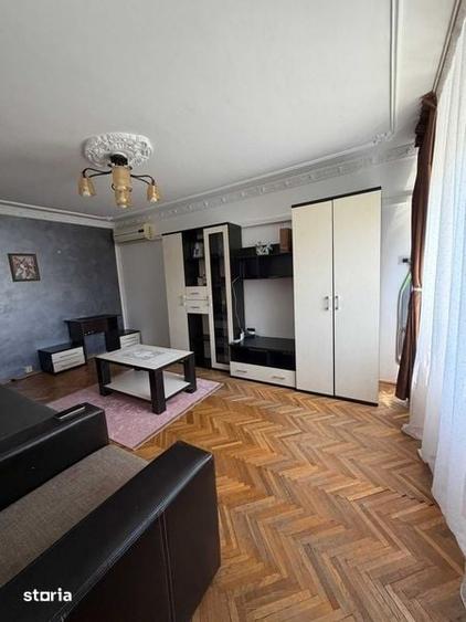 Inchiriez apartament 2 camere,Rovine - 1