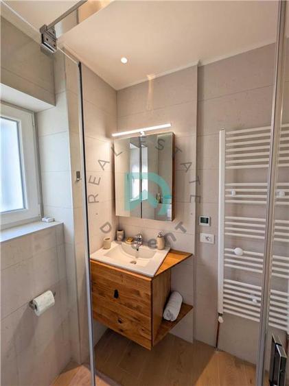 Casă individuală cu 3 camere cu Teren 280 Mp în Central