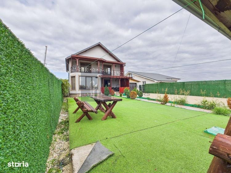 Casă cu 4 camere cu Teren 500 Mp în Oinacu