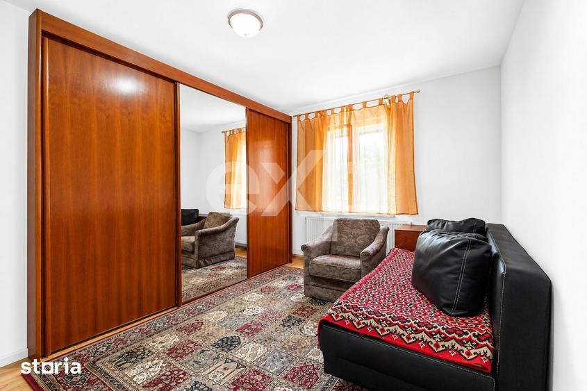 Casă cu 4 camere cu Teren 2993 Mp în Racovița