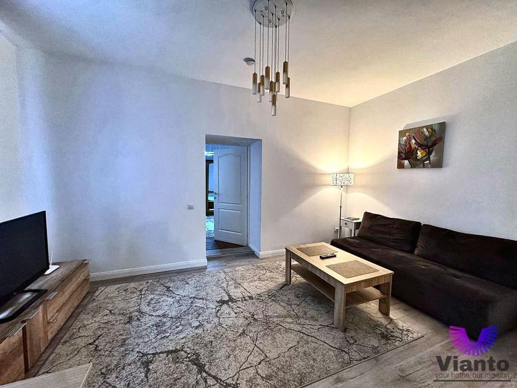 Apartament cu 4 camere, mobilat în Central