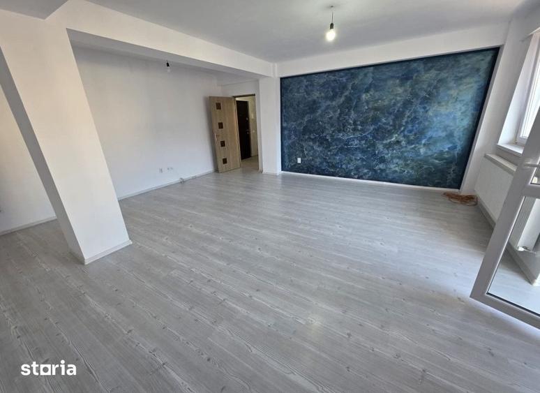 Apartament cu 3 camere în Valea Lupului