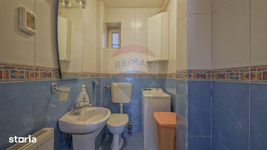 Apartament cu 3 camere decomandat în Bartolomeu