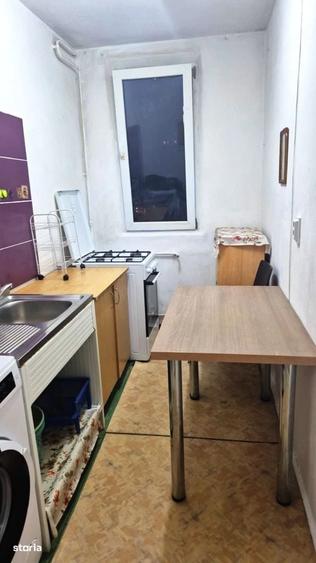Garsonieră decomandată în Brâncoveanu — fotografia 2