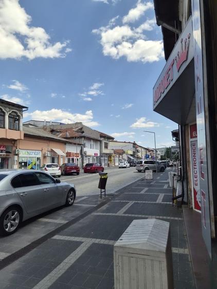 Spațiu comercial, de 52 mp, în Central