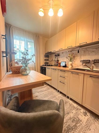 Apartament cu 2 camere semidecomandat în Central