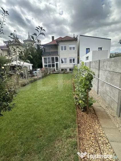 Casă cu 4 camere cu Teren 165 Mp în Ștrandului