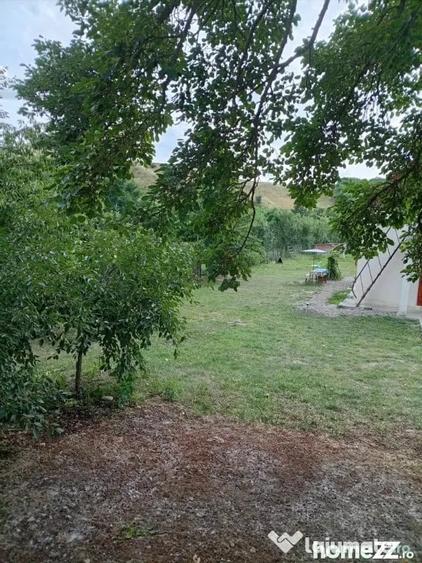 Casa cu etaj in sat Poiana-Braesti - Braesti (Botosani) - 1