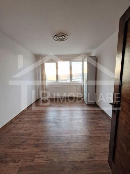 Apartament cu 3 camere decomandat, mobilat în Libertății