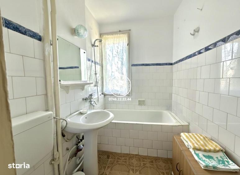 Apartament cu 2 camere decomandat în Piața Unirii