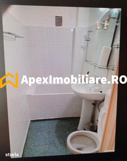 Apartament cu 2 camere semidecomandat, mobilat în Centrul Civic