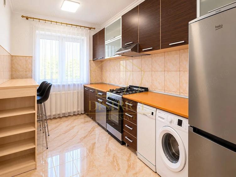 Casă cu 3 camere cu Teren 250 Mp în Girocului