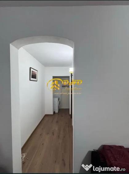 Apartament cu 3 camere decomandat, mobilat în Baza 3