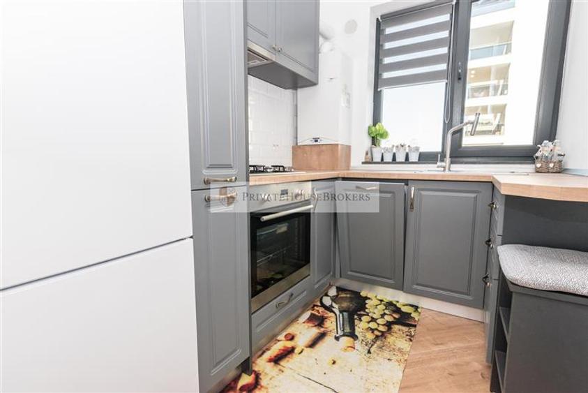 Apartament cu 2 camere decomandat, mobilat în Pipera