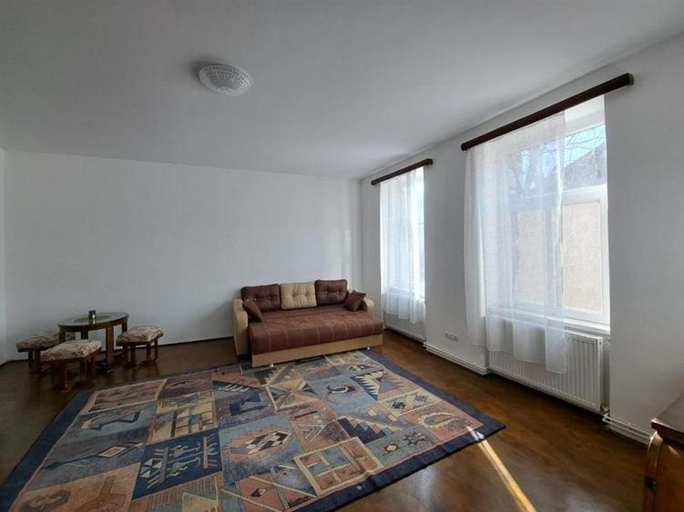 Apartament 2 camere parcare zona Centrala - 1