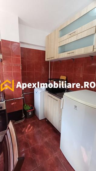 Garsonieră semidecomandată, mobilată în Brâncoveanu
