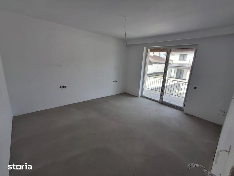 Casă cu 3 camere cu Teren 250 Mp în Șelimbăr