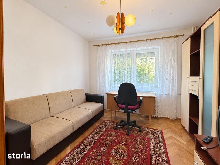 Apartament cu 3 camere decomandat în Nufărul