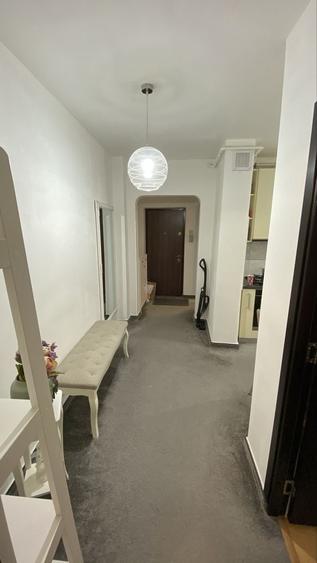 Apartament cu 2 camere decomandat în Tudor