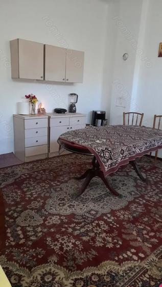 Casă cu 4 camere în Șiacu